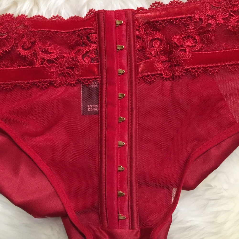 Last One! Red Velvet Trim NWT VS S Midrise Cheeky - Picture 13 of 16